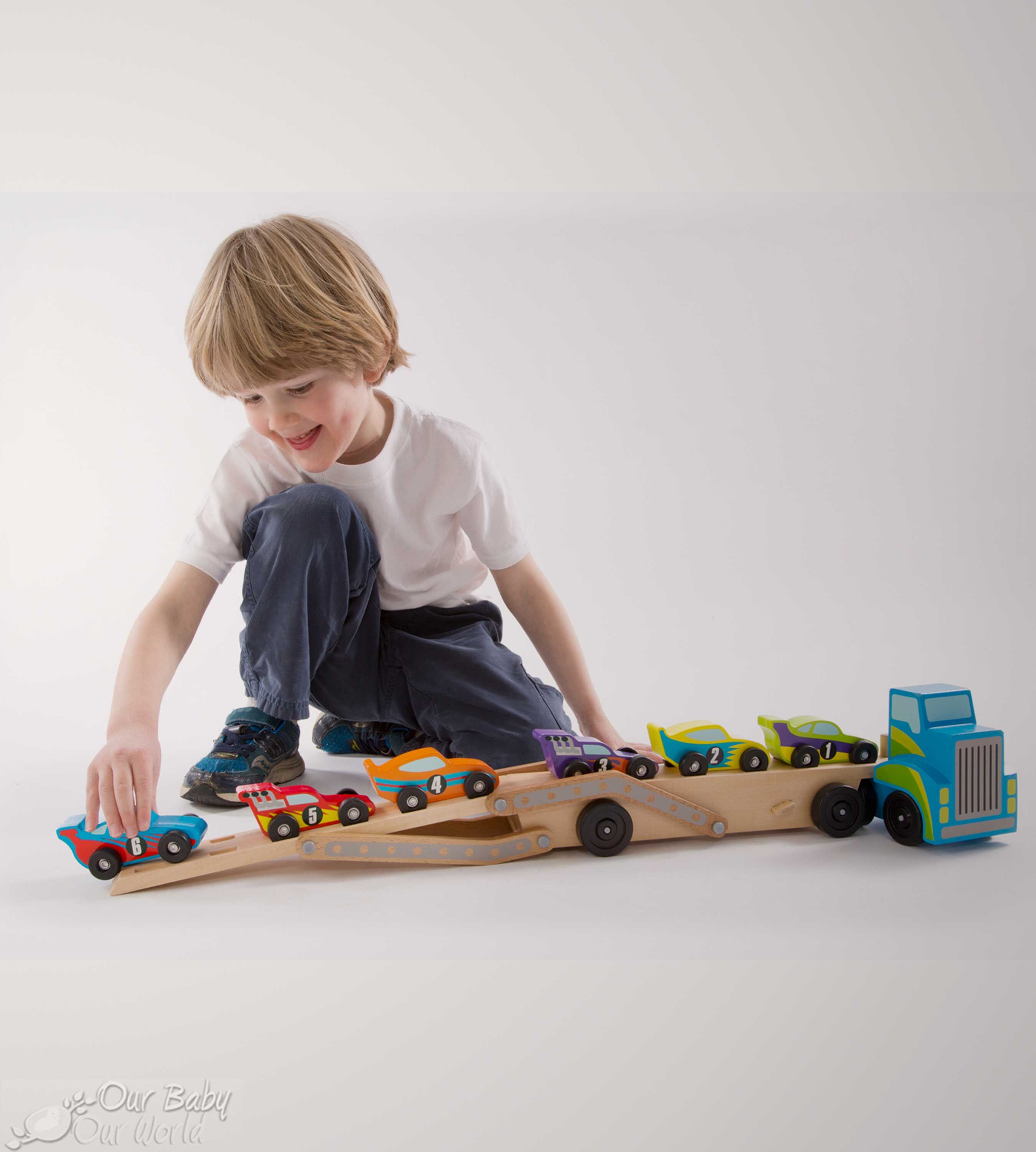 melissa and doug jumbo race car carrier